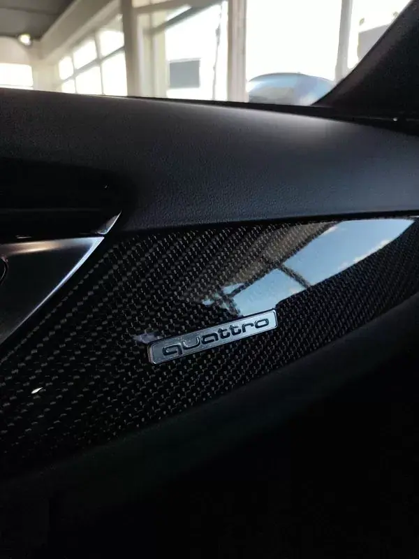 Audi RS6 Avant 2017 - 76500 EUR, 157500 km - AUTO.MOTO.pt - 157500km - foto 42 de 48