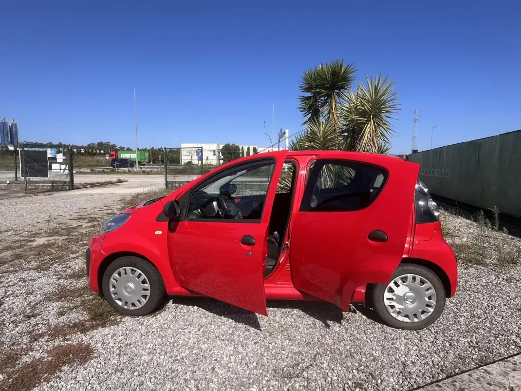 Citroën C1 2012 - 7350 EUR, 126000 km - 126000km - foto 10 de 16