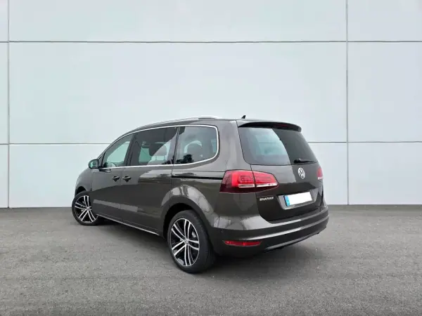 Volkswagen Sharan 2019 - 29700 EUR, 115600 km - AUTO.MOTO.pt - 115600km - foto 6 de 52