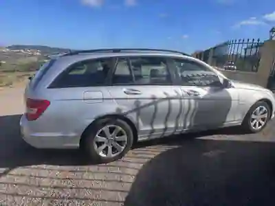 Mercedes-Benz C 200 2011 - 10500 EUR, 288000 km - 288000km - foto 6 de 15