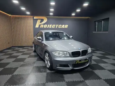 BMW 120 2009 - 13900 EUR, 220000 km - AUTO.MOTO.pt - 220000km - foto 6 de 16