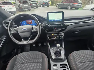 Ford Kuga 2022 - 18800 EUR, 129800 km - AUTO.MOTO.pt - 129800km - foto 21 de 49