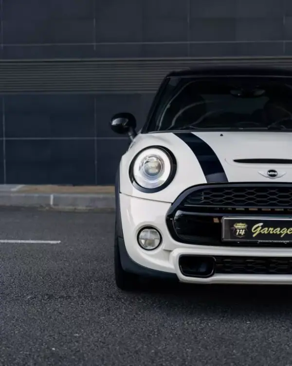 MINI Cooper 2015 - 19990 EUR, 135300 km - AUTO.MOTO.pt - 135300km - foto 46 de 54