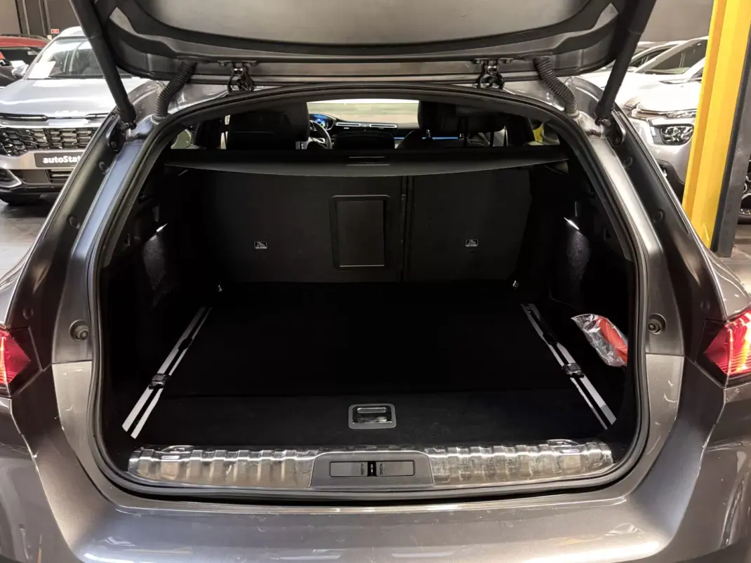 Peugeot 508 SW 2021 - 23990 EUR, 34201 km - 34201km - foto 22 de 24