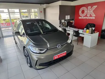 Volkswagen ID.3 2024 - 32750 EUR, 4000 km - AUTO.MOTO.pt - 4000km - foto 2 de 36