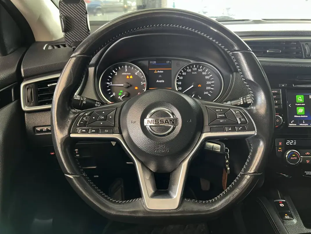 Nissan Qashqai 2019 - 19900 EUR, 113385 km - AUTO.MOTO.pt - 113385km - foto 8 de 22