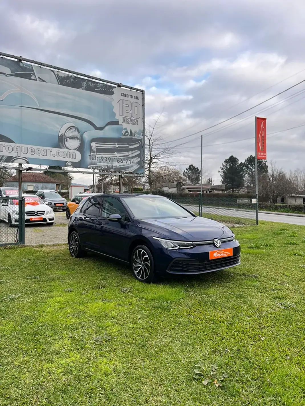 Volkswagen Amarok 2023 - 21900 EUR, 26720 km - AUTO.MOTO.pt - 26720km - foto 2 de 9