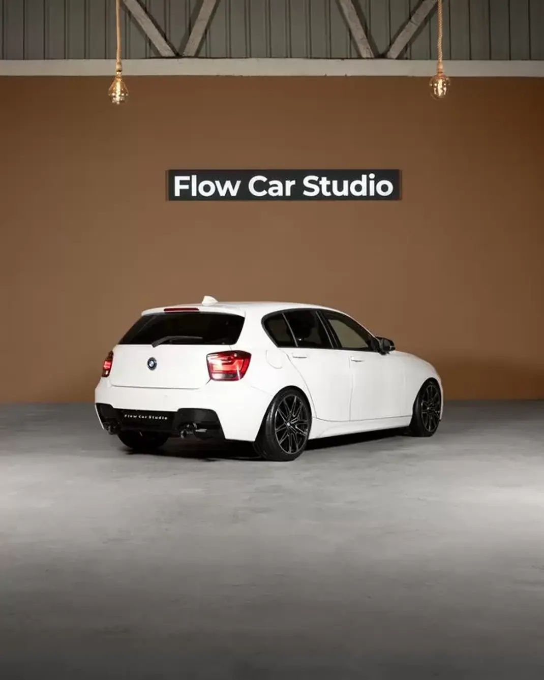 BMW 118 2015 - 16990 EUR, 175000 km - 175000km - foto 2 de 25