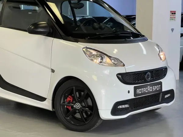Smart ForTwo Coupé 2013 - 7990 EUR, 165000 km - AUTO.MOTO.pt - 165000km - foto 18 de 47