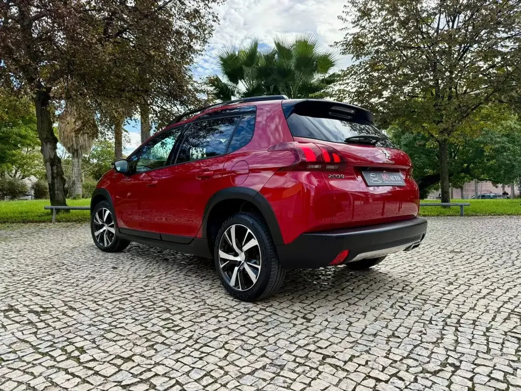 Peugeot 2008 2017 - 9990 EUR, 107000 km - AUTO.MOTO.pt - 107000km - foto 21 de 42