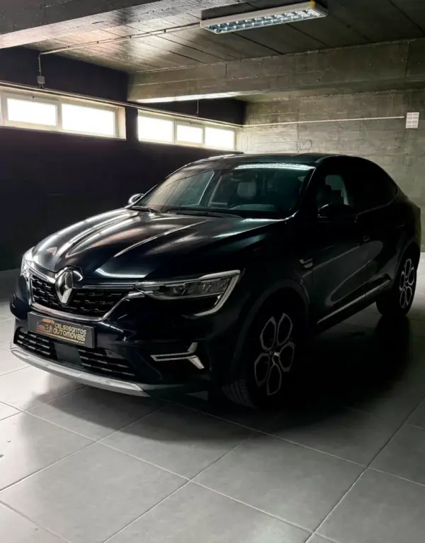 Renault Arkana 2023 - 20500 EUR, 65700 km - AUTO.MOTO.pt - 65700km - foto 3 de 15