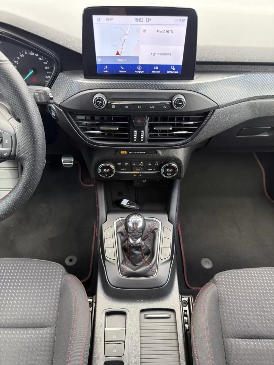 Ford Focus 2020 - 15990 EUR, 87000 km - AUTO.MOTO.pt - 87000km - foto 14 de 15