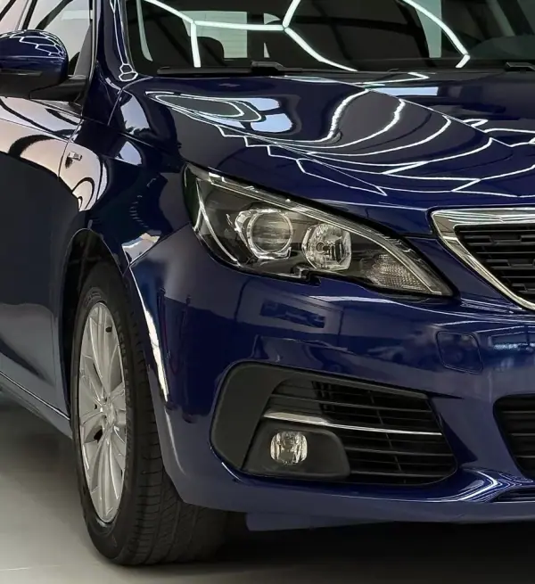 Peugeot 308 2020 - 10999 EUR, 96028 km - AUTO.MOTO.pt - 96028km - foto 12 de 21