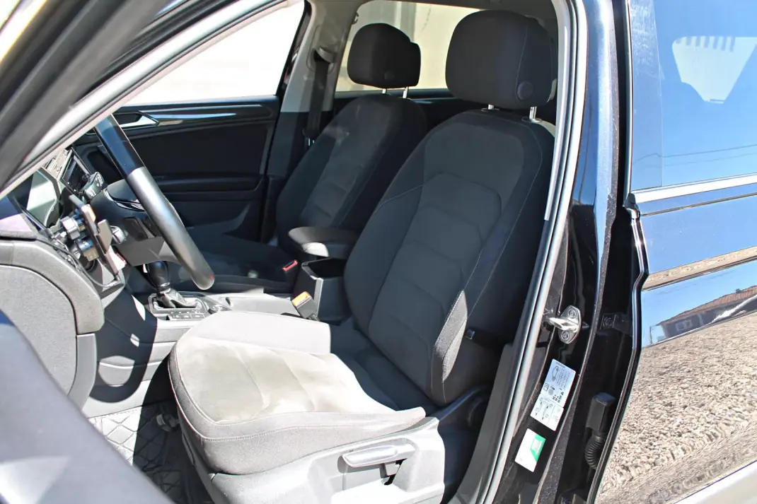 Volkswagen Tiguan Allspace 2018 - 26990 EUR, 120612 km - 120612km - foto 9 de 30