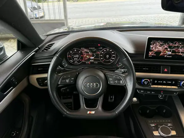 Audi A5 Sportback 2019 - 30750 EUR, 98486 km - AUTO.MOTO.pt - 98486km - foto 15 de 35