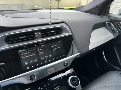 Jaguar I-Pace 2018 - 27900 EUR, 113000 km - AUTO.MOTO.pt - 113000km - foto 35 de 59