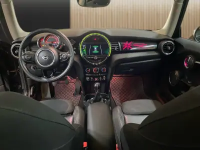 MINI 2019 - 20950 EUR, 82000 km - AUTO.MOTO.pt - 82000km - foto 8 de 20