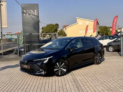 Toyota Corolla Touring Sports 2025 - 34990 EUR, 11000 km - 11000km - foto 1 de 20