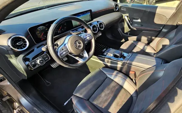 Mercedes-Benz A 180 2020 - 26500 EUR, 80000 km - 80000km - foto 20 de 22