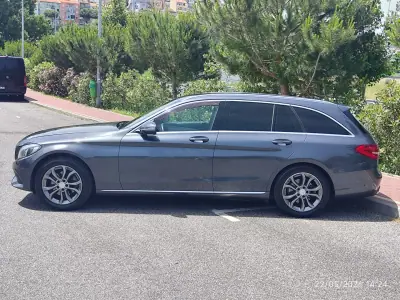 Mercedes-Benz C 200 2015 - 11980 EUR, 333200 km - AUTO.MOTO.pt - 333200km - foto 11 de 32