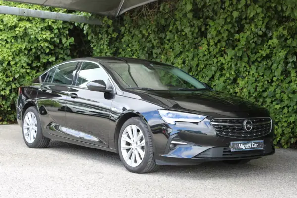 Opel Insignia Grand Sport 2.0 T GSi 2022 Gasolina