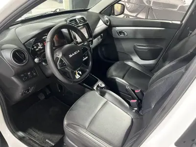 Dacia Spring 2023 - 11900 EUR, 66143 km - AUTO.MOTO.pt - 66143km - foto 6 de 21