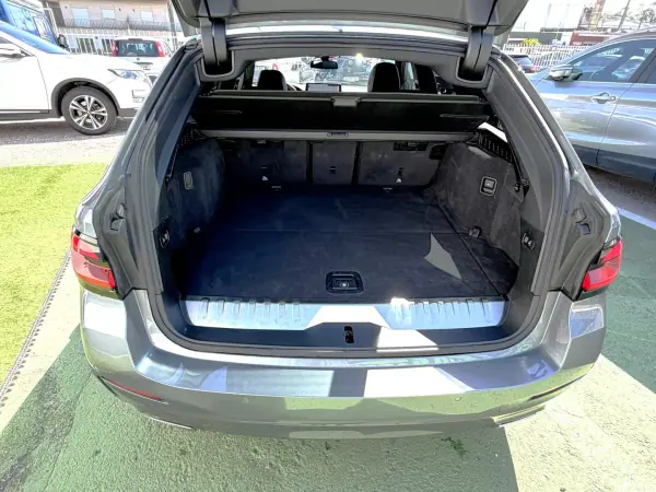 BMW 530 2022 - 35900 EUR, 82233 km - AUTO.MOTO.pt - 82233km - foto 17 de 20