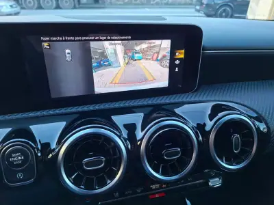 Mercedes-Benz A 200 2018 - 22500 EUR, 77000 km - AUTO.MOTO.pt - 77000km - foto 35 de 37