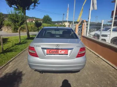 Mercedes-Benz C 200 2012 - 11990 EUR, 201378 km - AUTO.MOTO.pt - 201378km - foto 5 de 12