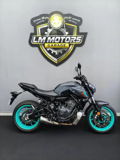 Yamaha MT 07 2024 - 7500 EUR, 2800 km - foto 1 de 21