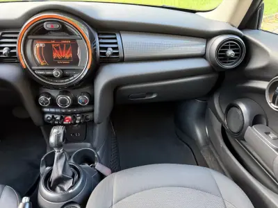 MINI 3 Portas 2016 - 12965 EUR, 150000 km - AUTO.MOTO.pt - 150000km - foto 23 de 41