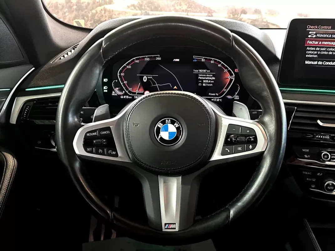 BMW 520 2022 - 37900 EUR, 163187 km - AUTO.MOTO.pt - 163187km - foto 22 de 33