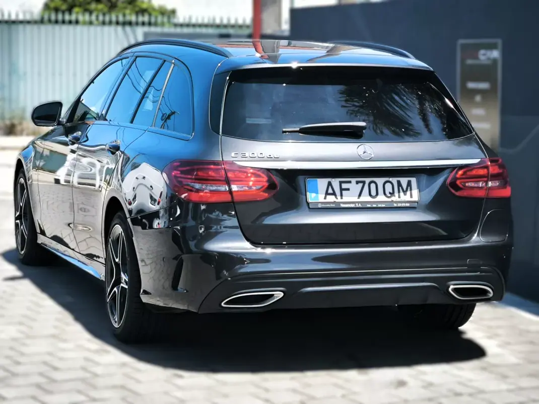 Mercedes-Benz C 300 2021 - 28950 EUR, 159000 km - AUTO.MOTO.pt - 159000km - foto 4 de 15