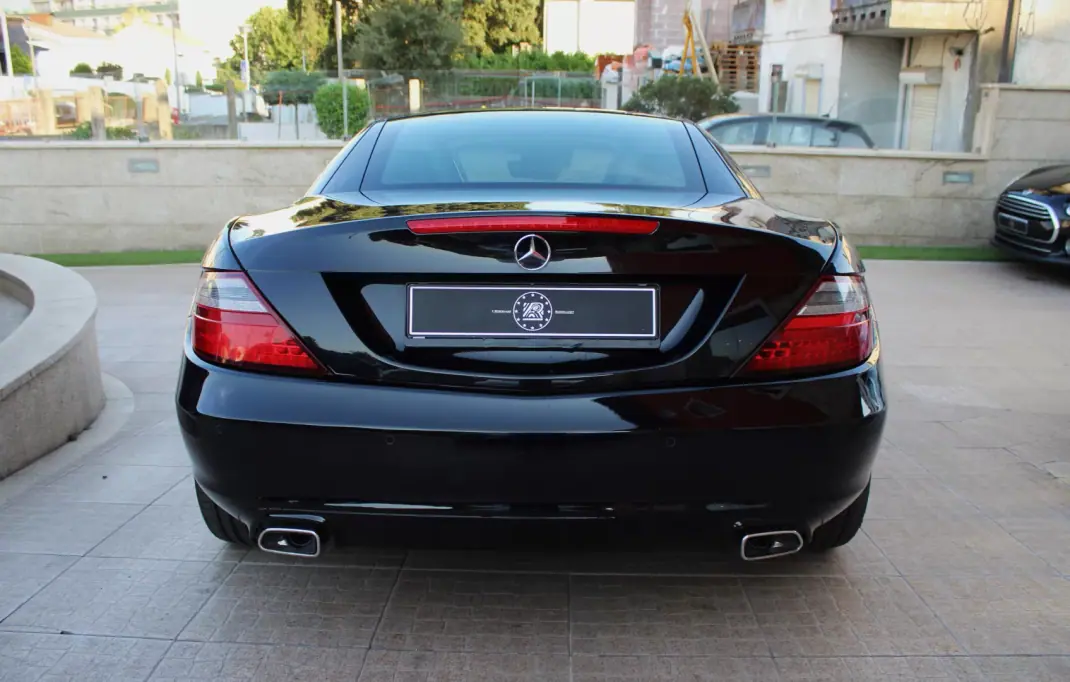 Mercedes-Benz SLK 250 2015 - 22990 EUR, 203350 km - 203350km - foto 31 de 32