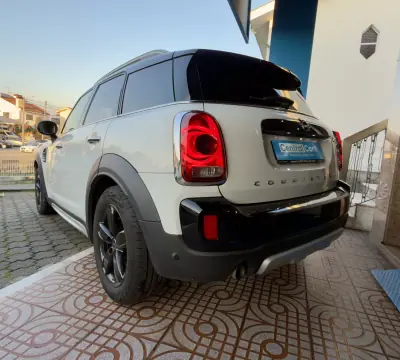 MINI Countryman 2019 - 24450 EUR, 79000 km - AUTO.MOTO.pt - 79000km - foto 8 de 31
