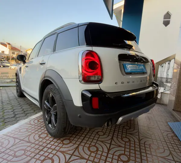 MINI Countryman 2019 - 24450 EUR, 79000 km - AUTO.MOTO.pt - 79000km - foto 8 de 31
