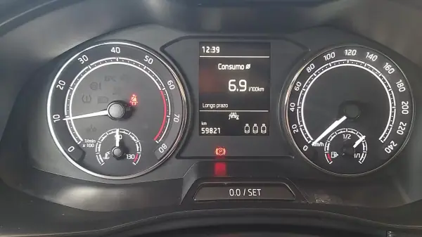 Skoda Kamiq 2022 - 17650 EUR, 59821 km - AUTO.MOTO.pt - 59821km - foto 28 de 38