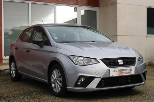 SEAT Ibiza 2019 - 10490 EUR, 194000 km - AUTO.MOTO.pt - 194000km - foto 5 de 16