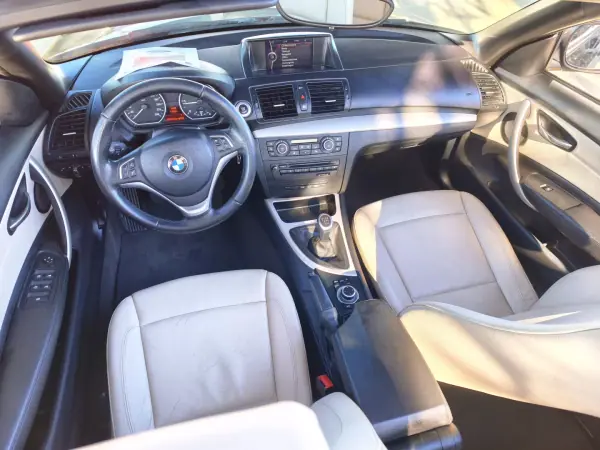 BMW 118 2014 - 13990 EUR, 229511 km - AUTO.MOTO.pt - 229511km - foto 20 de 28