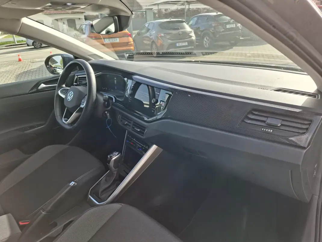 Volkswagen Taigo 2025 - 23500 EUR, 18600 km - AUTO.MOTO.pt - 18600km - foto 30 de 30