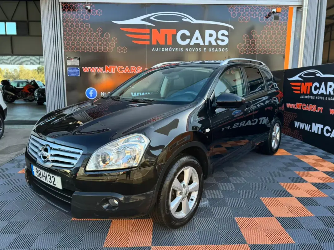 Nissan Qashqai +2 2009 - 6900 EUR, 281246 km - AUTO.MOTO.pt - 281246km - foto 1 de 17