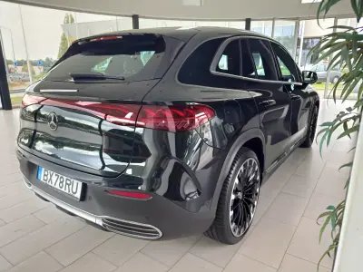 Mercedes-Benz EQE 2024 — foto 6 de 44