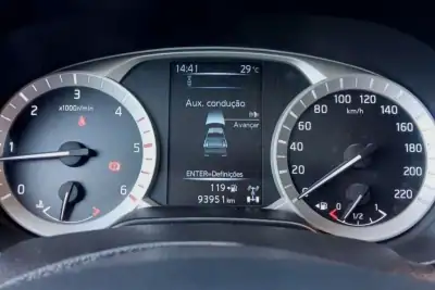 Nissan Navara 2021 - 34500 EUR, 93942 km - AUTO.MOTO.pt - 93942km - foto 17 de 23