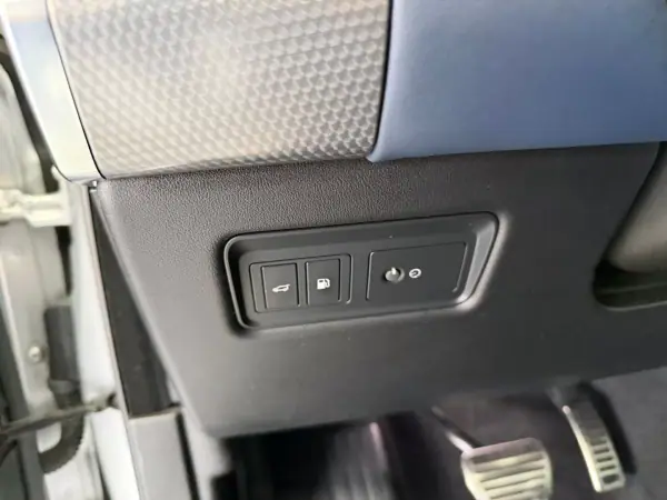 Land Rover Range Rover Sport 2019 - 46000 EUR, 126617 km - AUTO.MOTO.pt - 126617km - foto 39 de 54