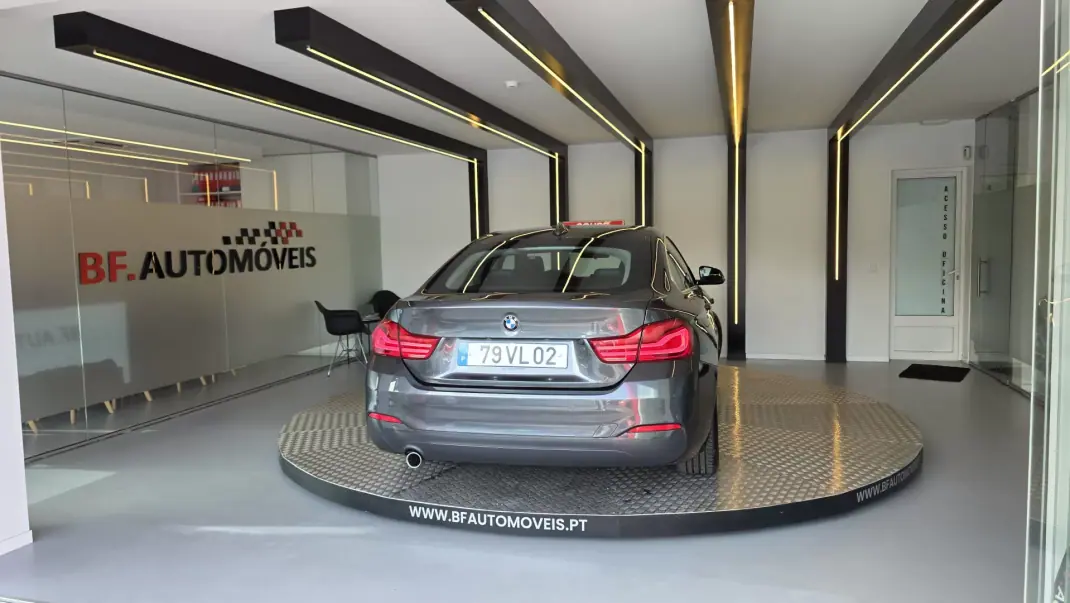 BMW 418 Gran Coupé 2018 - 20900 EUR, 157385 km - AUTO.MOTO.pt - 157385km - foto 16 de 53