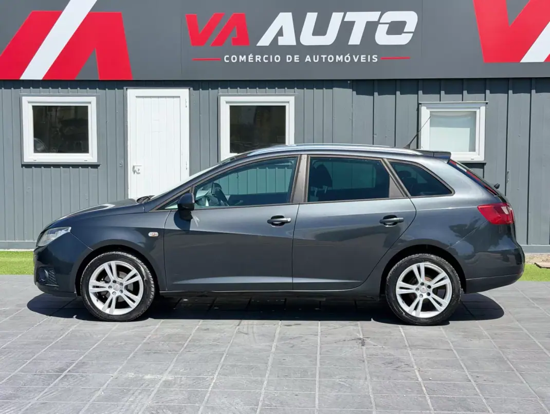 SEAT Ibiza 2011 - 5500 EUR, 346000 km - 346000km - foto 5 de 16