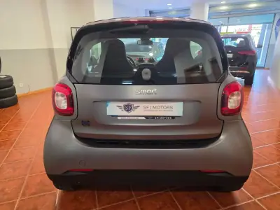 Smart ForTwo Coupé 2018 - 11280 EUR, 51580 km - 51580km - foto 6 de 29