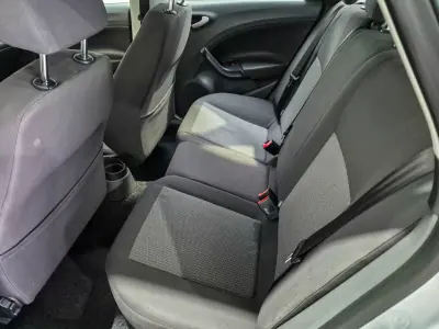 SEAT Ibiza ST 2011 - 7500 EUR, 152873 km - AUTO.MOTO.pt - 152873km - foto 8 de 8