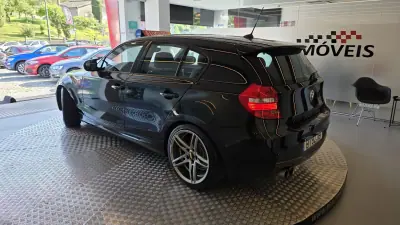 BMW 116 2010 - 6900 EUR, 207907 km - AUTO.MOTO.pt - 207907km - foto 20 de 51