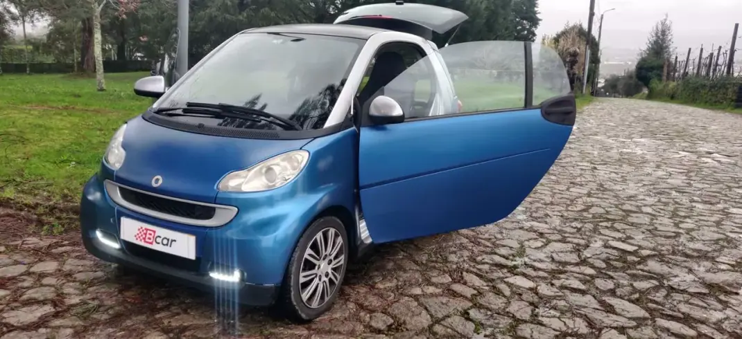 Smart Fortwo Cabrio 2010 - 6990 EUR, 155500 km - AUTO.MOTO.pt - 155500km - foto 20 de 37